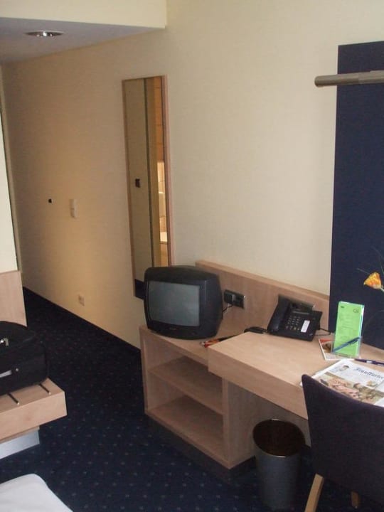 Einzelzimmer 150 im Gustav Stresemann Instit GSI Hotel Bonn