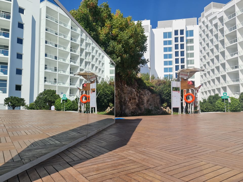 Außenansicht Hotel SU & Aqualand