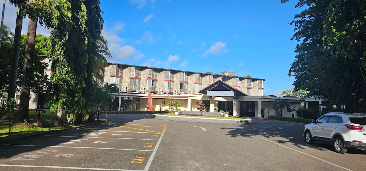 Außenansicht Berjaya Beau Vallon Bay Resort & Casino