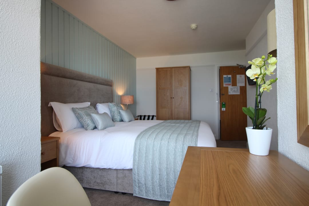 Zimmer Hotel Bristol