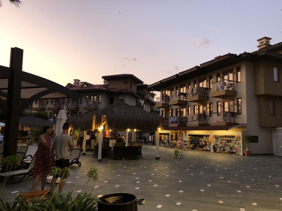 Außenansicht Club Grand Side