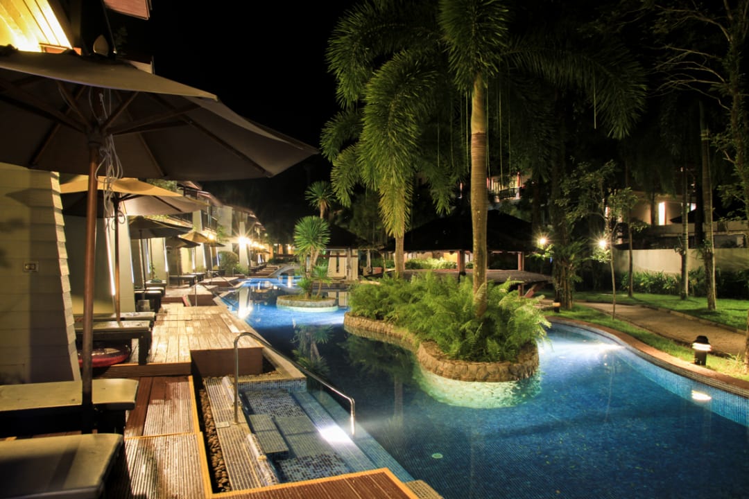 Pool La Flora Khao Lak