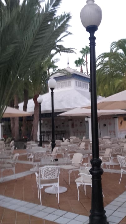 Bar unten Hotel Riu Palace Oasis