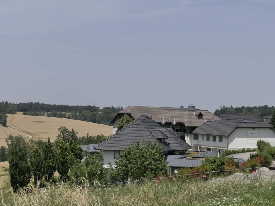 Außenansicht 1A Landhotel Schicklberg