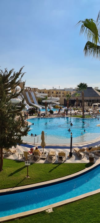 Ausblick Steigenberger Aqua Magic