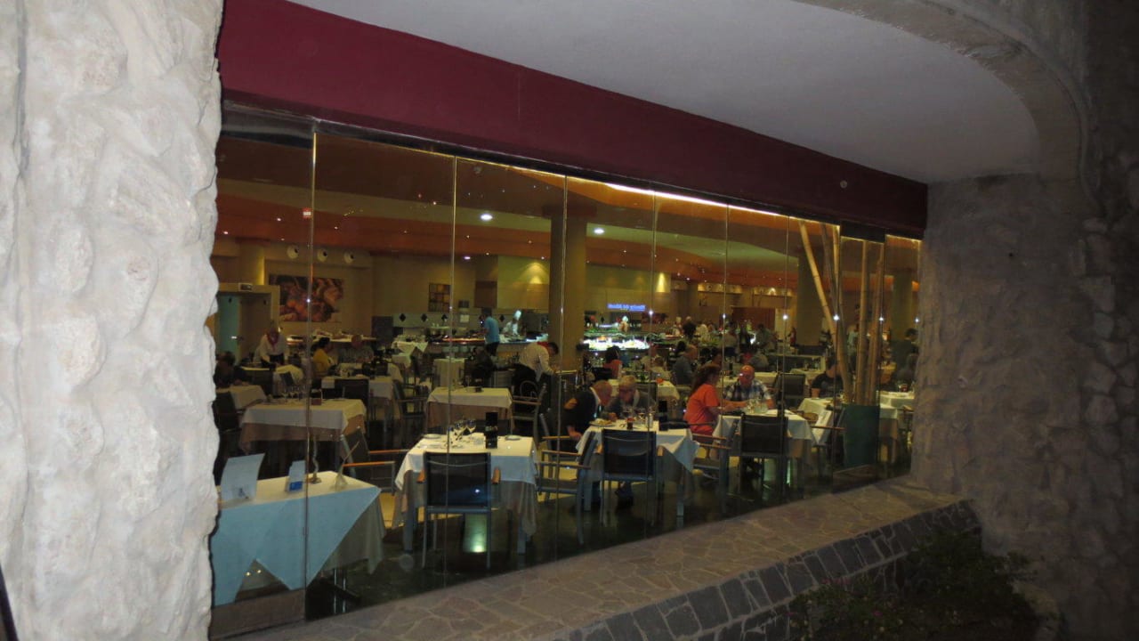 Blick ins Restaurant Gloria Palace Royal Hotel & Spa