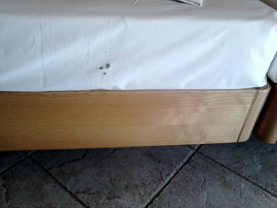 Loch im Laken Iris Hotel