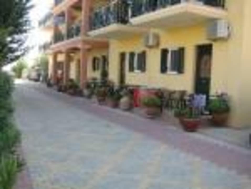 Ground floor view Bayside Apartments