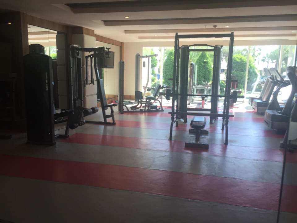 Fitnessstudio Kamelya Aishen Club