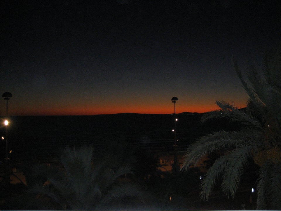 Sonnenuntergang vom Balkon Zimmer 405 Grupotel Acapulco Playa - Adults only