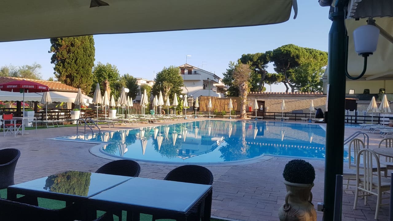 Pool Hotel La Pineta Dei Liberti
