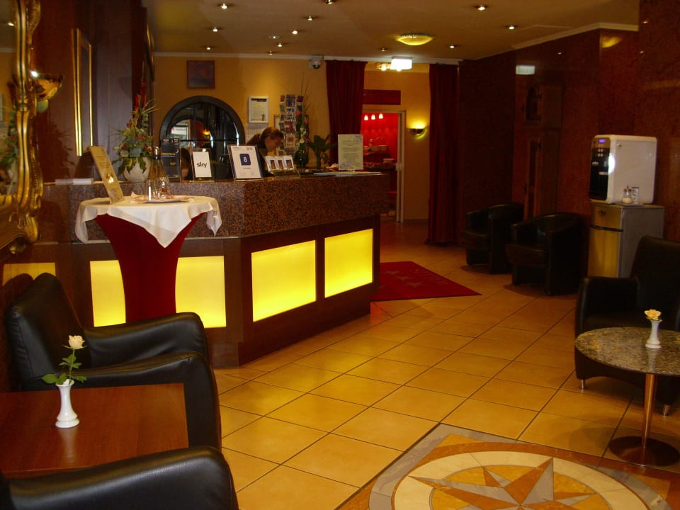 Rezeption Hotel Wallis