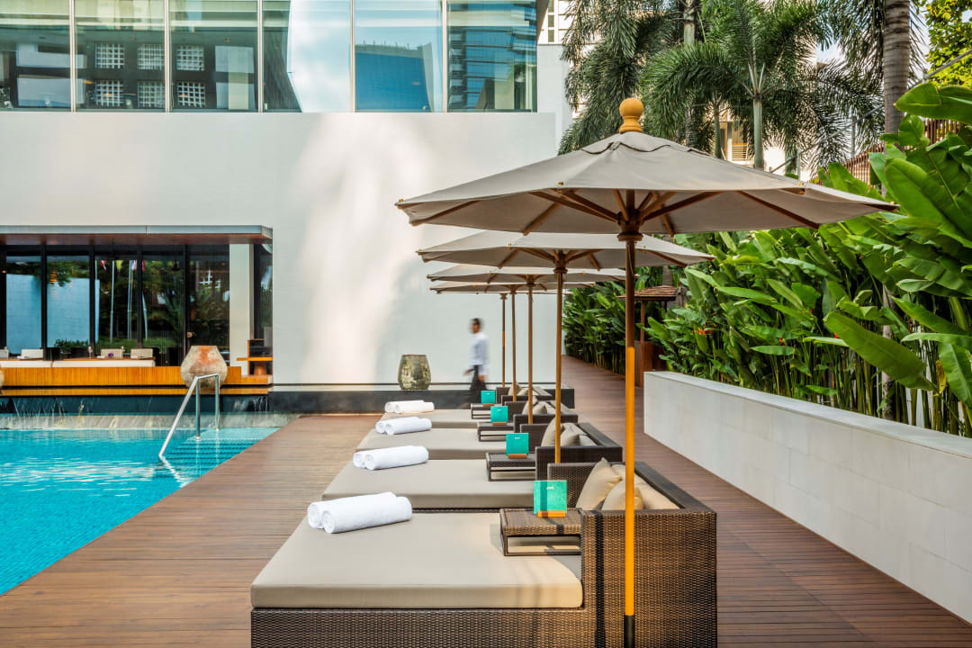 Pool COMO Metropolitan Bangkok
