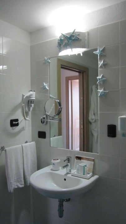 Waschtisch Hotel Resort & Spa Baia Caddinas