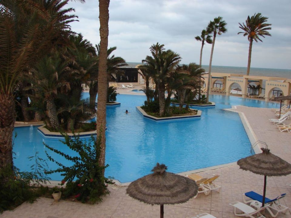 Poolanlage Hotel Zita Beach Resort