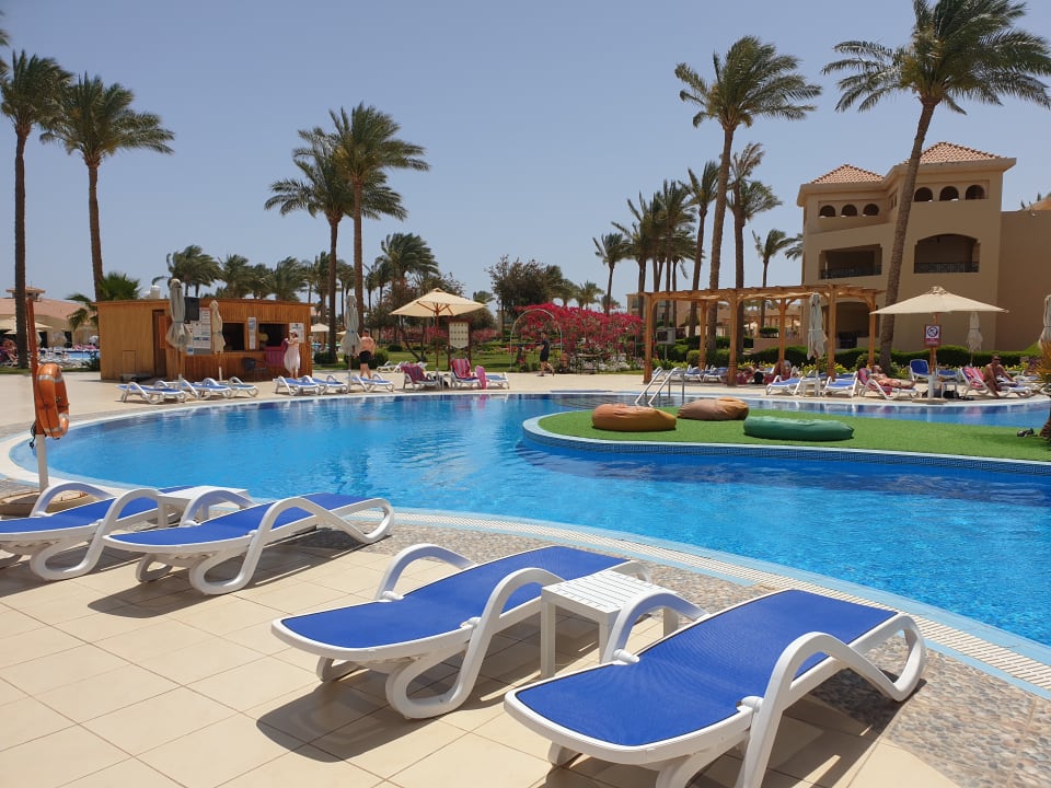 Pool Cleopatra Luxury Resort Makadi Bay