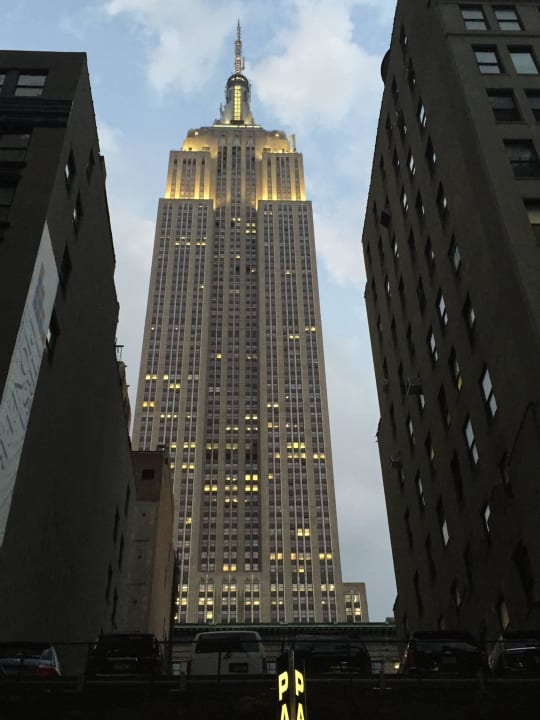 50 Meter rechts in der Straße 36th 60 west Holiday Inn Express Manhattan - Times Square South