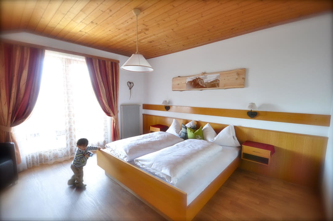 Camera Pension Hatzis