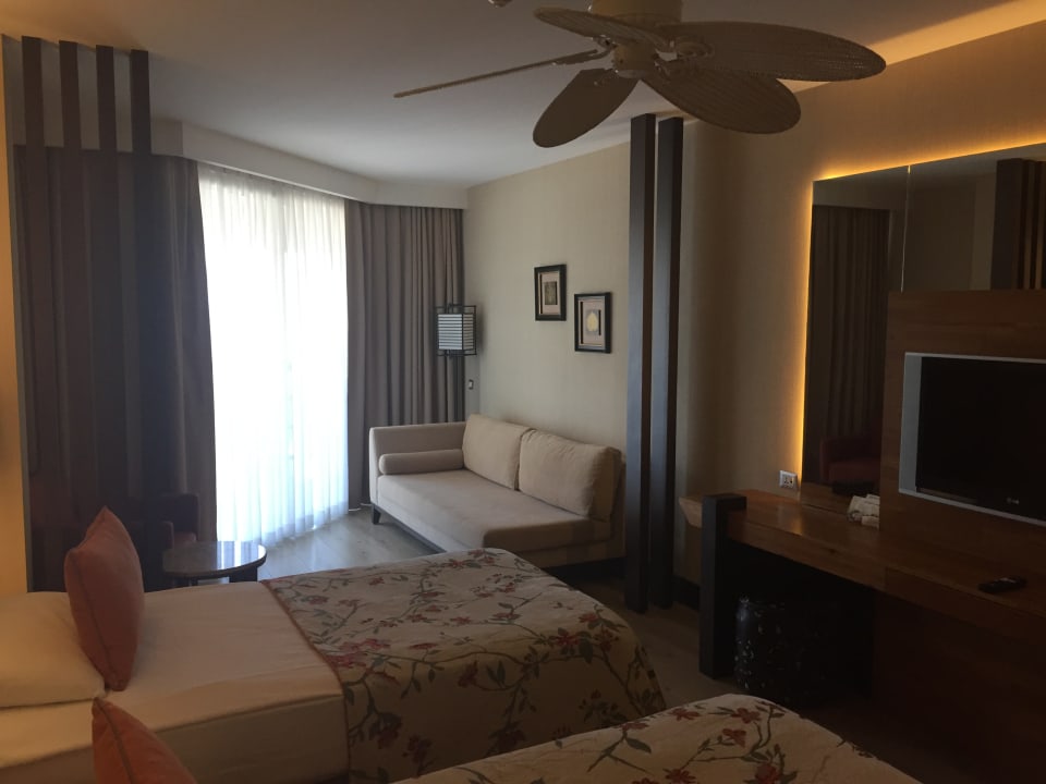 Zimmer Limak Lara Deluxe Hotel & Resort