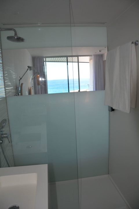 Dusche mit Ausblick Son Moll Sentits Hotel & Spa