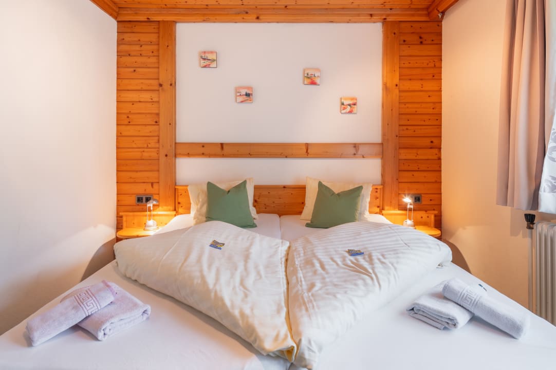 Zimmer Panoramahotel Stocker