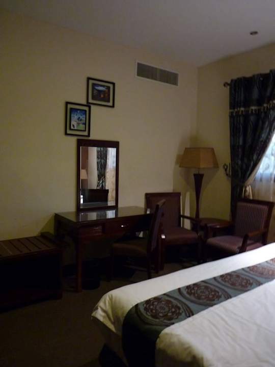 Номер Hotel Emirates Park Resort