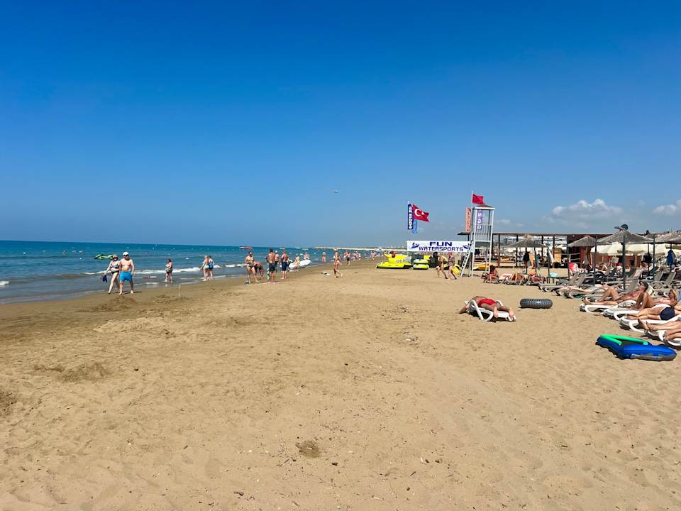 Strand Dream World Resort & Spa