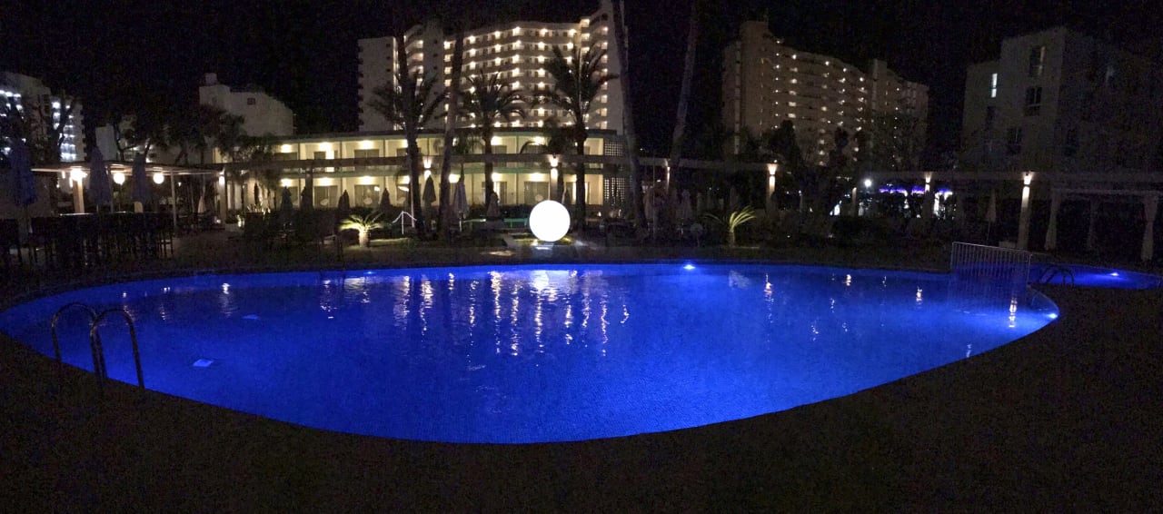 Pool BG Hotel Caballero