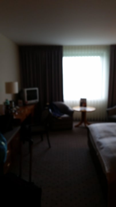 SChlafzimmer leider quer Maritim Airport Hotel Hannover
