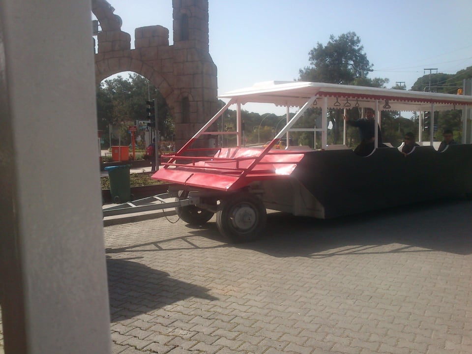 Tuck Tuck Voyage Belek Golf & Spa