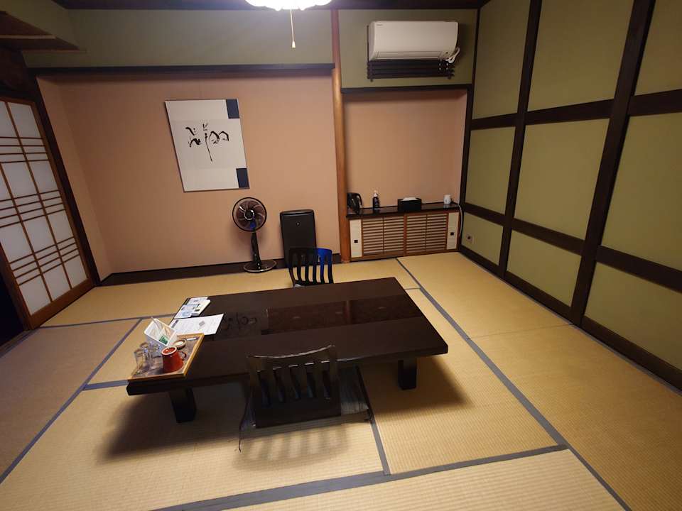 Zimmer Yugawara Fuga - Adult Only