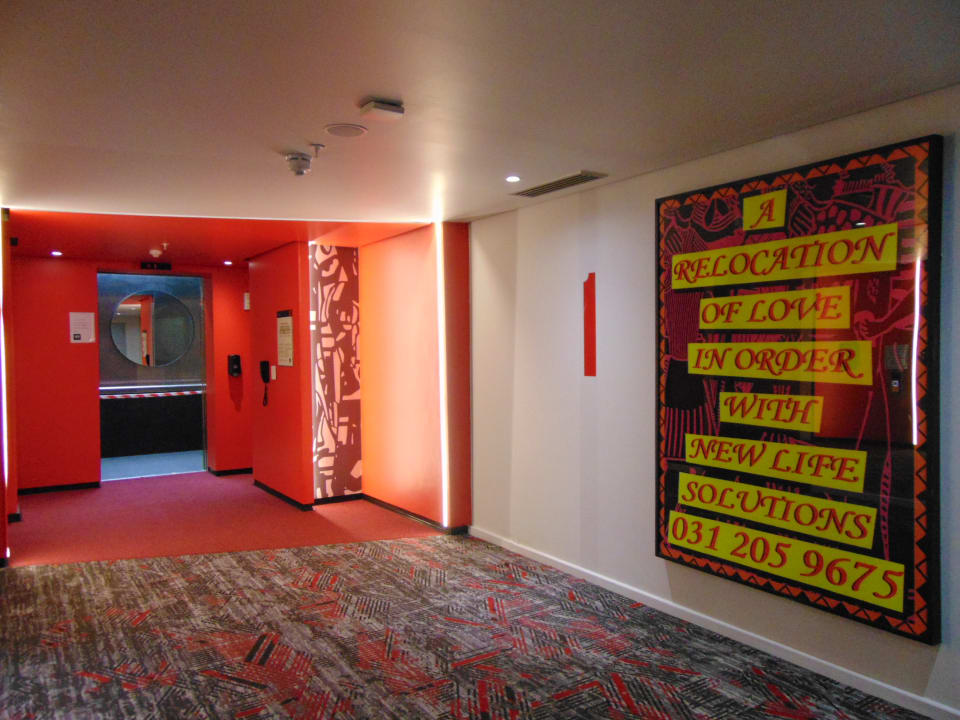 Sonstiges Radisson RED Cape Town