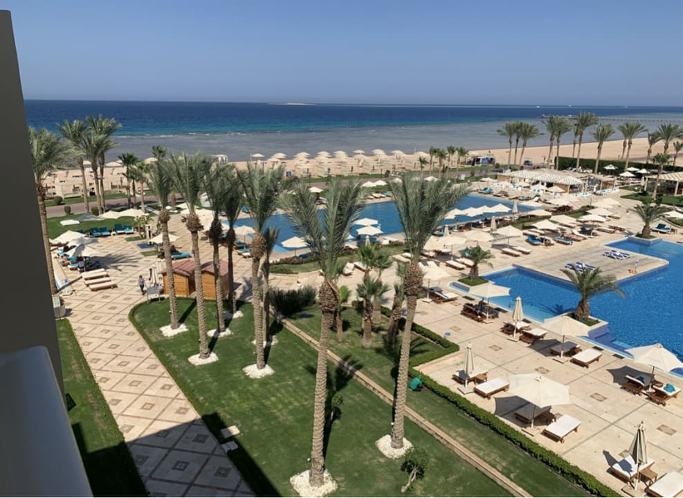 Ausblick Premier Le Reve Hotel & Spa