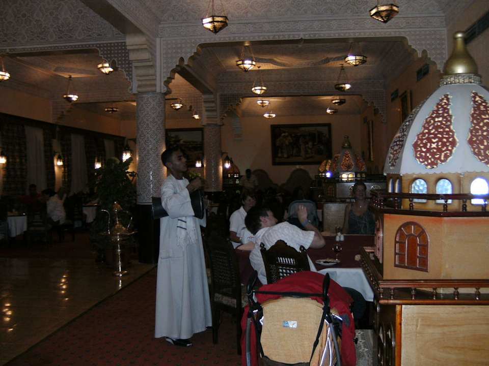 Musikanten im À-la-carte marokkanisch Pickalbatros Alf Leila Wa Leila Resort - Neverland Hurghada