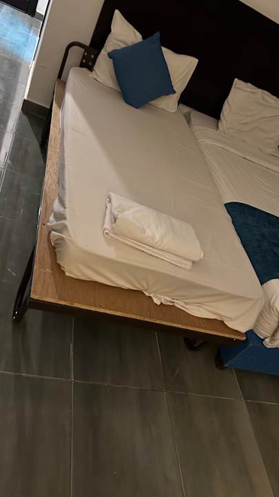 Zimmer White Valley Palace