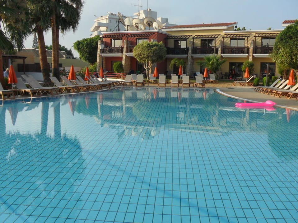 Urlaub 2010 Atlantica Aeneas Resort
