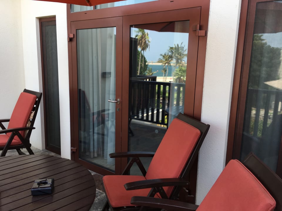 Zimmer JA Palm Tree Court