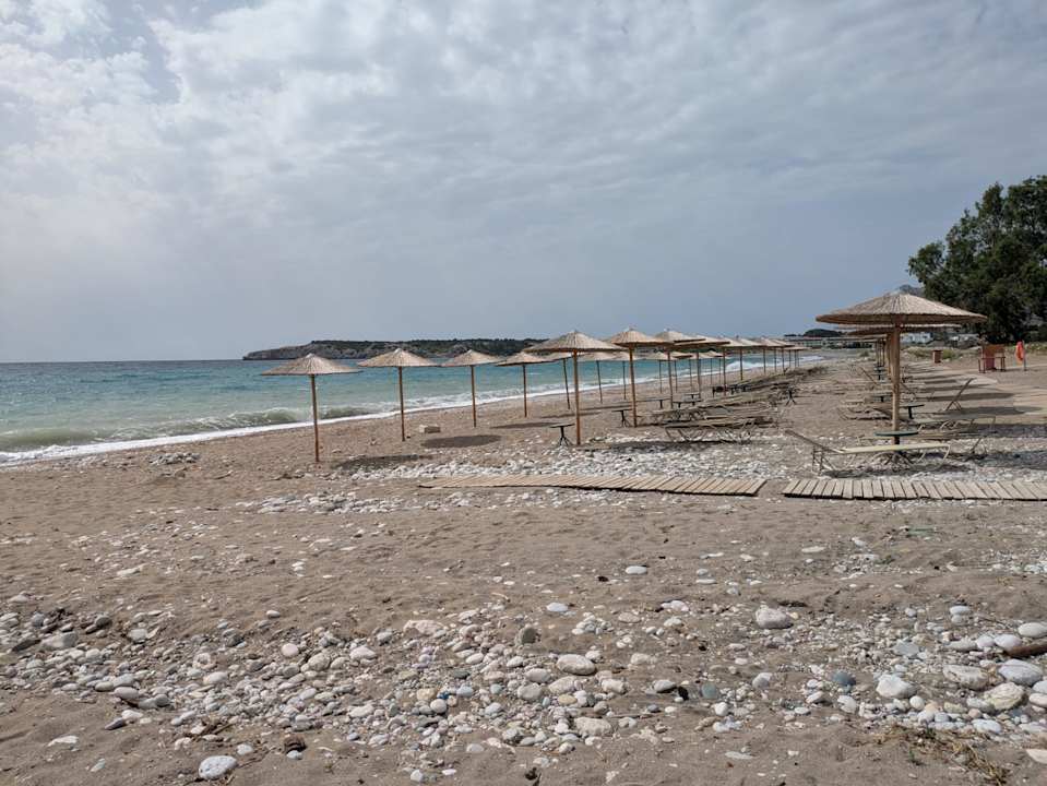 Strand Asterias Beach Resort