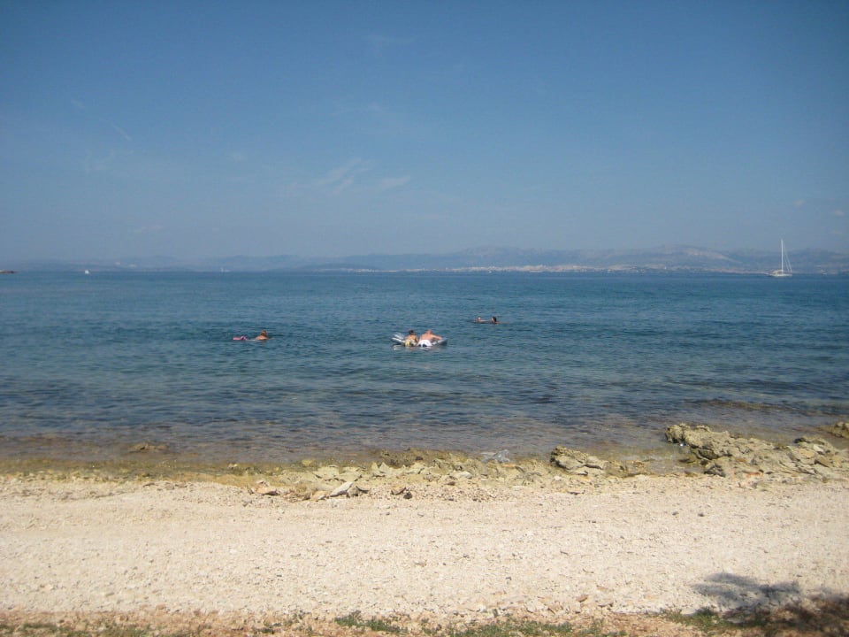 Spitze Steine,schroffe Kanten Waterman Beach Village camp & Glamping