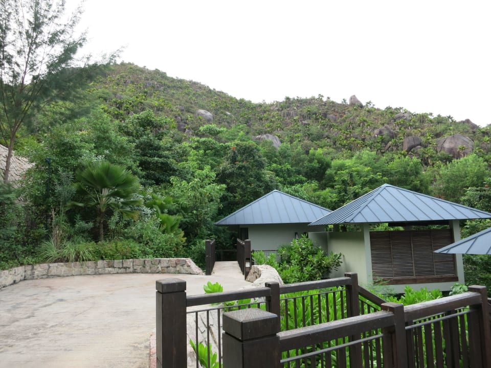 Bay View Pool Villa Raffles Seychelles