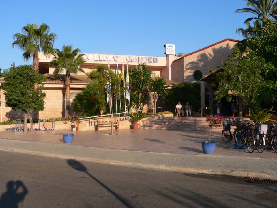 Hoteleingang Garden Saladina