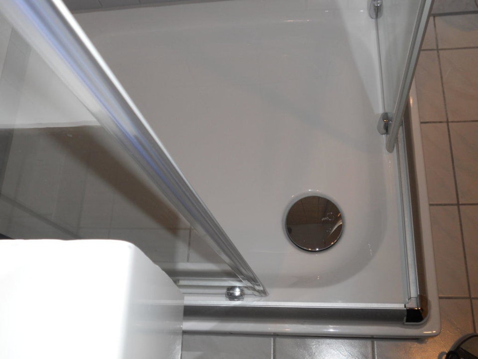 Duschkabine Kronprinz Hotel Kronprinz