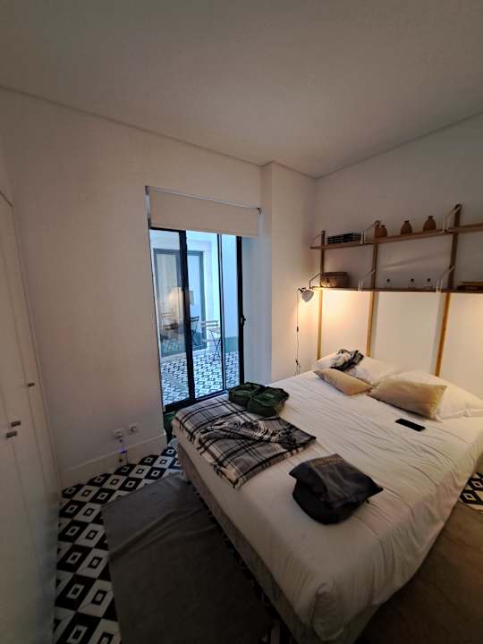 Zimmer Villa Graça -Hostels and Apartments