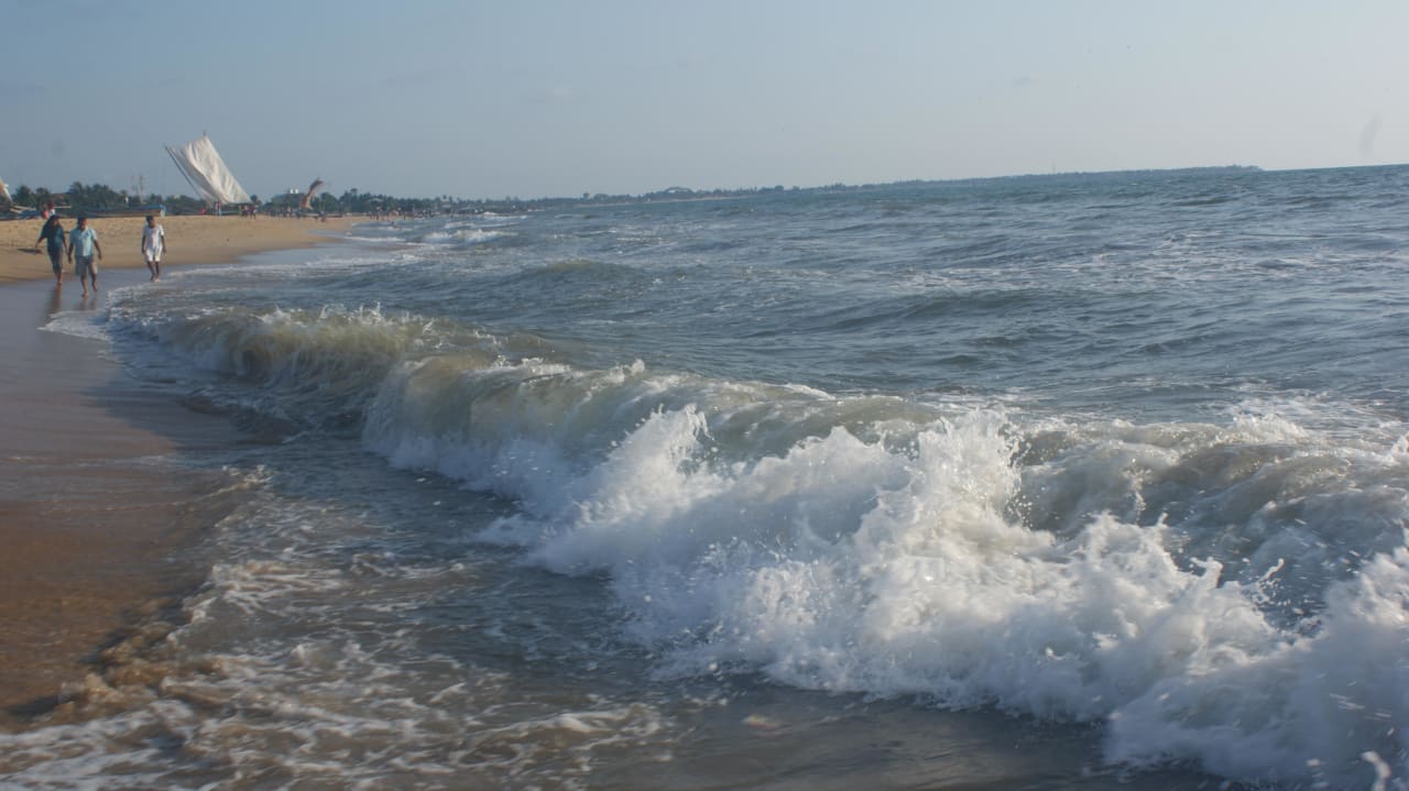 Und täglich grüsst das Wellenmeer Goldi Sands Hotel