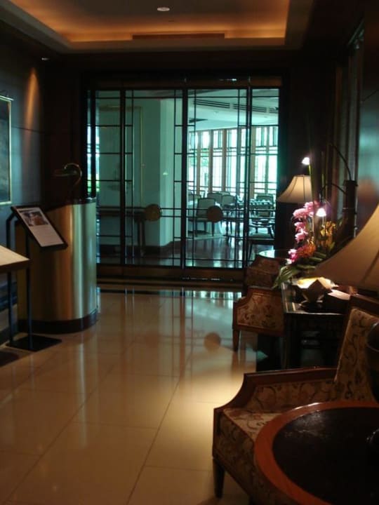 Eingang zum chinesischen Restaurant Hotel The Peninsula Bangkok