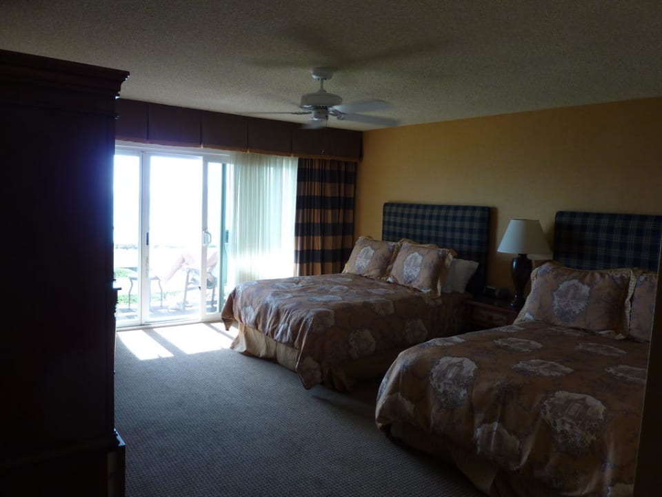 2 bequeme King Size Betten Hotel Spyglass Inn