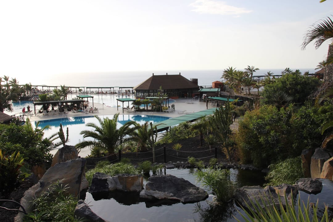 Mit Blick auf den Pool La Palma Princess