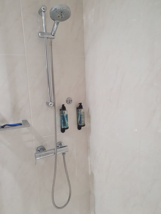 Zimmer Hotel & Appartements Leman