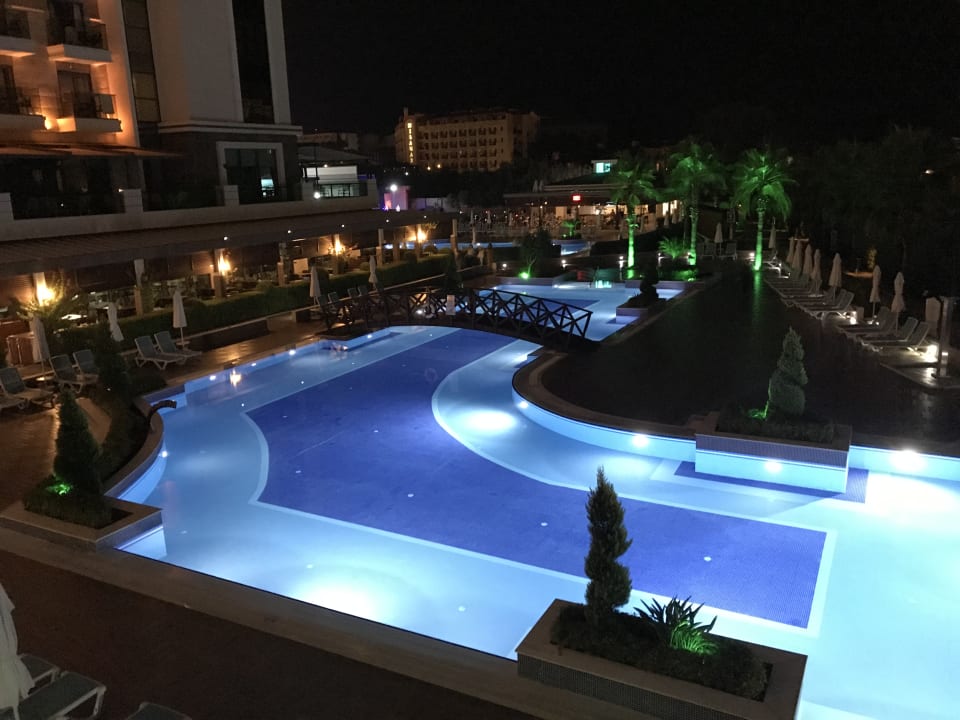 Pool Luna Blanca Resort & Spa