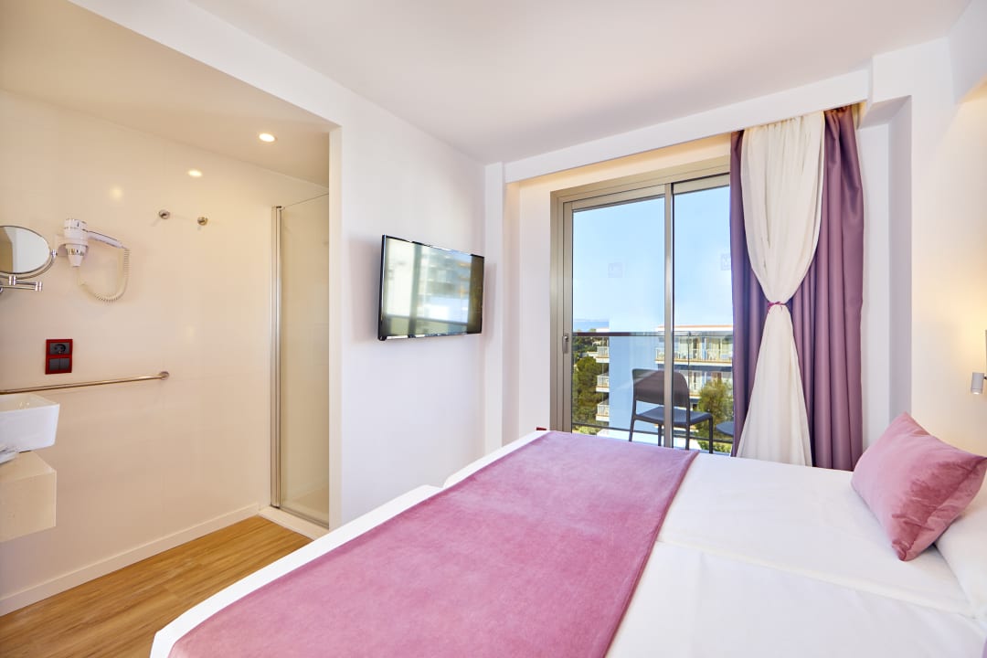 Zimmer MLL Mediterranean Bay - Adults only